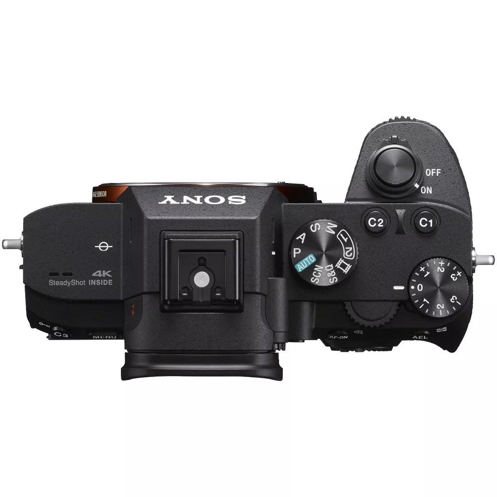 Sony Alpha 7 III + Sony FE 24-105 mm f/4.0 G OSS